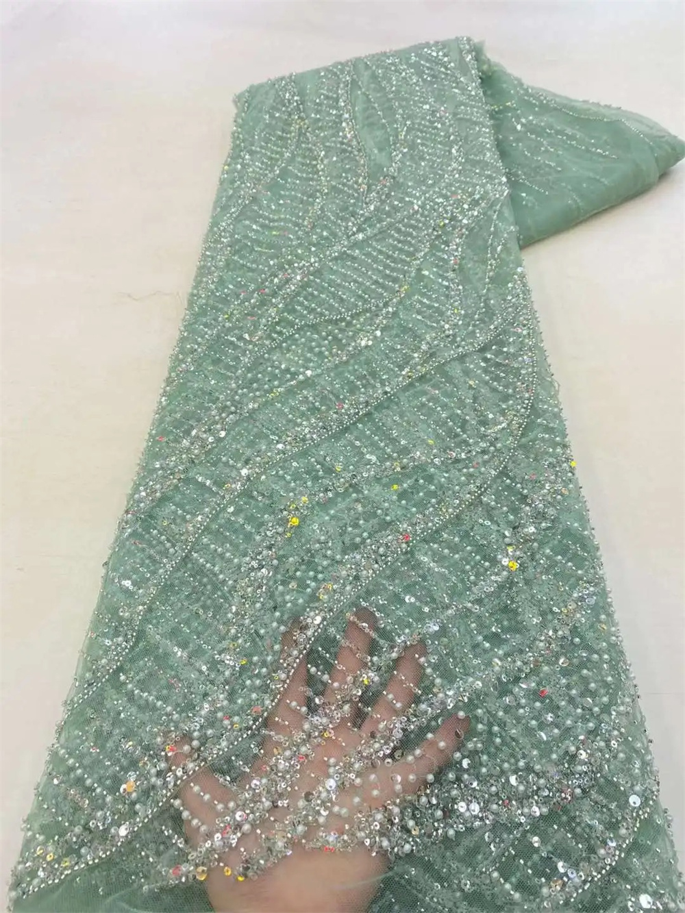 African Sequins Beaded Groom L - Glitter Tablecloth ulasan dan harga